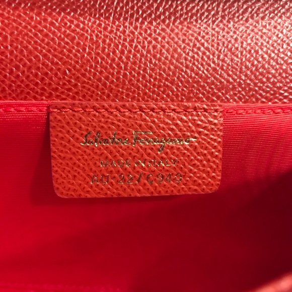 Salvatore Ferragamo Miss Vara Mini Bow Bag - Picture 7 of 8